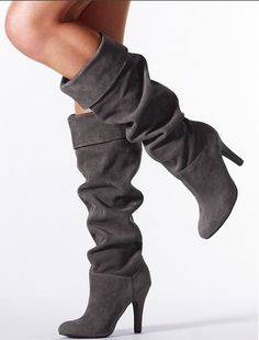 Cute Boots - no grey for me but the lines are great ! 00s Mode, Grey Boots, Cute Boots, Heel Boots, Up Girl, High Heel Boots