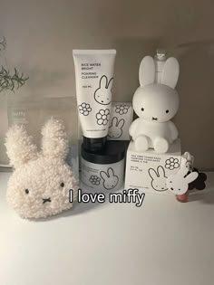 Miffy Soap Dispenser, Miffy Room Decor, Miffy Makeup, Miffy Products, Miffy Merch, Birthday Wishlist Aesthetic, Miffy Room, Miffy Stuff, Skincare Routine And Products