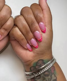 Short Gel Nails Fall 2024, Gum Gel Nails, Bubblegum Pink Nails Acrylic, Gel Overlay Nails Natural Short, Gel X Designs, Mummy Nails, Gel Overlay Nails, Short Nails Inspo, Bubblegum Pink Nails