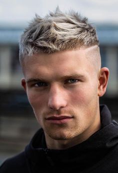 Uppercut Hairstyle, Men Headshots, Haircuts 2020, Beyonce Hair, Short Spiky Haircuts, Spiky Hairstyles, 2020 Hairstyles, Taper Fade Haircut, Mens Hairstyles Thick Hair