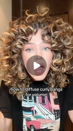 Marie Schnoell - your curly hair bestie on Instagram: "little hack for my curly girls 🥰 #curlyhair #hairhack" Curly Girl, Hair Hacks, Bangs, Curly Hair Styles