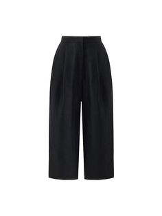 -16 Momme Xiang Yun Silk -Breathable -Versatile These wide-legged pants are crafted from 16 Momme Xiangyun silk, which is known for its quality and breathability, ensuring luxury and comfort. The pants are very versatile and can be worn with any top. Whether you are attending a business meeting or enjoying a relaxing weekend, these pants effortlessly combine style and comfort.16 Momme Xiang Yun Silk Wide Leg Women PantsGoodsNo: 1C6L1C080• Fit Type: Loose• Elastic: Non-elastic• Thickness: ThinMat Leg Women, Relaxing Weekend, Modern Cheongsam, Pantalon Large, Long Sleeve Short Dress, Women Pants, Business Meeting, Cheongsam, Casual Denim