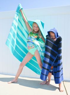 DIY Hooded Towel Tutorial for Toddlers and Big Kids Diy Fashion Projects