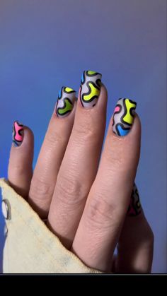 Love Nail Art, Kylie Nails, Nails Neon, Colors Nails, Dnd Gel Polish, Iphone Wallpaper Ios, Matte Nails Design, Nail Envy