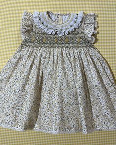 Elegant Girl, Kids' Fashion, Baby Dress, Kids Dress, Beautiful Dresses, Girls Dresses