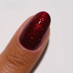 Sultry Gem #036 (dark red) — A deep, dark red glitter that will have you feeling ambitious, glamorous, and dramatic enough to throw down your elbow-length gloves Sophisticated Manicure, Old Nail Polish, Cnd Nails, Band Nails, Builder Gel Nails, Dnd Gel Polish, Powder Nail Polish, Gel Lacquer, Essie Nail Polish