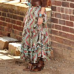 Maybe I WON'T take my cowgirl boots to Goodwill. This is dang cute! Cowgirl Dress Up, Swimsuit Modest, Cowgirl Skirt, Instagram Videos, Modest Swimwear