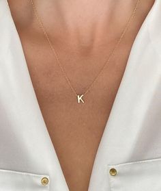 Gifts for her Gold Necklace Dainty, K Necklace, Silver Gold Necklace, Gold Initial Necklace, Necklace Name, Tarnished Jewelry, Initial Necklace Gold, Jewelry Lookbook, Initial Bracelet