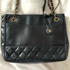 Reposhing This Item I Purchased From @Gtwotimes. Loved It, But Ready To Rotate For Something New. Questions? Leave A Comment Below! Bags Vintage, Double Chain, Chanel Bags, Vintage Chanel, Something New, Chanel, Bag Lady, Shoulder Bag, Chain