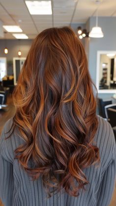 Chestnut Copper Balayage, Full Copper Balayage, Dark Brown Hair With Cinnamon Balayage, Cinnamon Balayage On Black Hair, Copper Hair Balayage Brunettes, Brown And Copper Balayage, Ginger Highlights In Brown Hair, Copper Bayalage, Copper Hair Balayage