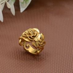 Gold Flower Ring, Floral Band, Elegant Blossom Jewelry, Nature-Inspired Ring, Symbolic Gift for Her ♥ DETAILS ♥ *Materials: Brass *Size: All sizes are available. ♥ DELIVERY ♥ *IMPORTANT: Before placing an order, please double check your delivery address is correct and complete to avoid delays and lost packages. *You can return your purchased item within 15 days after successful delivery. *We offer a 100% "Money Back Guarantee" if you are not satisfied with your purchase. MORE RINGS: https://www. Blossom Jewelry, Gold Flower Ring, Jewelry Nature, Nature Inspired Rings, Gold Flower, Flower Ring, Stackable Rings, Nature Inspired, Beautiful Rings