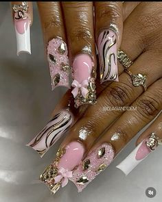 Baddie Birthday Aesthetic, Gold And Pink Nails Acrylic, Exotic Nail Designs, Acrylic Nail Designs Coffin, Quartz Nails, Cute Acrylic Nail Designs