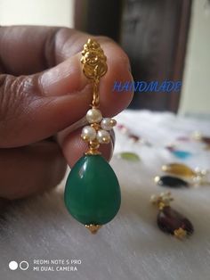 Beads Haram, Latest Earrings Design, Ruby Jewelry Necklaces, Small Earrings Gold, Ear Tops, Pearl Earrings Designs, Temple Jewellery Earrings, Earrings Kundan