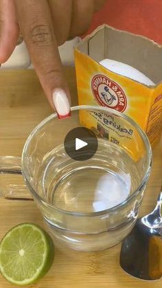 Natural Remedies For Migraines, High Cholesterol Levels, Healthy Life Hacks, Allergy Remedies, Homemade Laundry, Cold Home Remedies, Healthy Eating For Kids, Oral Health Care, Homemade Remedies