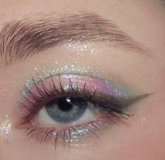 Glitter Eye Palette, Glittery Eye Makeup, Leo Moon, Colour Story, Glitter Eyeshadow Palette, Formal Makeup, Glitter Eye