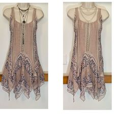 NWT Free People !!VERY RARE!! VINTAGE Border Print Slip Dress (xs) | eBay Sleeveless Urban Outfitters Dress With Lace Trim, Vintage Victoria Secret Slip Dress, Vintage V-neck Slip Dress With Lace Trim, Urban Outfitters V-neck Sundress For Summer, Urban Outfitters Bohemian V-neck Mini Dress, Fall Shorts, Vintage Borders, Border Print, Scoop Neckline