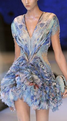 McQueen Jaglady Mcqueen Fashion, Dior Couture, Looks Style, Atlantis, Fashion Details, Fashion Week Spring, A Dress, Couture Fashion, Look Fashion