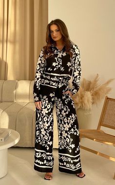 Christmas Dresses Women, Womens Sets, Shirt And Trouser, Funny Dresses, Christmas Dress Women, Trouser Co Ord, Pakistani Outfits