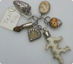 Funky Jewelry, Amulets, Jewelry Inspo, Cute Jewelry, Bling Bling, Key Chain, Jewelry Inspiration, Keychains, Piercings