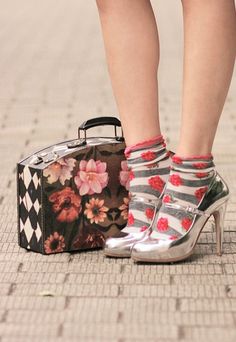 flowers Jeweled Bag, Floral Socks, Cute Socks, Socks And Sandals, Silver Shoes, Miu Miu Ballet Flats, Cool Socks, Inspiration Style, Socks And Hosiery