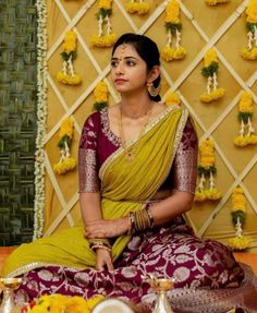 Half Saree Designs Simple, Langa Voni Half Saree, Basic Blouse Designs, Jewellery Styling, Latest Bridal Blouse Designs, Simple Saree Designs