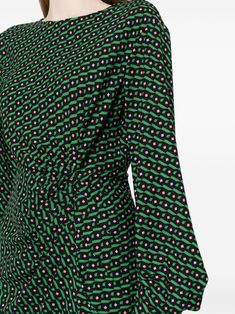 Find DIANE VON FURSTENBERG Coraline Geometric-print Minidress on Editorialist. green multicolour crepe texture geometric-pattern print round neck concealed rear zip fastening gathering at the hip long sleeves buttoned cuffs thigh-length straight hem Dvf Diane Von Furstenberg, Coraline, Von Furstenberg, Diane Von, Diane Von Furstenberg, Geometric Print, Print Patterns, Geometric Pattern, Round Neck