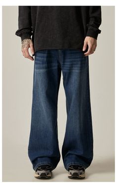 Model is 5ft 9''(174cm) tall, 135 lbs(61kg) weight and wearing a size L - 86.5% cotton- 7.5% regenerated cellulose fiber- 6% polyester fiber- DENIM- Wide straight fit- 2 colors Washed Blue Full Length Cotton Jeans, Blue Relaxed Fit Flare Jeans, Relaxed Fit Denim Blue Flare Jeans, Denim Blue Relaxed Fit Flare Jeans, Blue Cotton Full-length Jeans, Full-length Blue Cotton Jeans, Blue Full-length Cotton Jeans, Blue Baggy Denim Flare Jeans, Baggy Blue Denim Flare Jeans