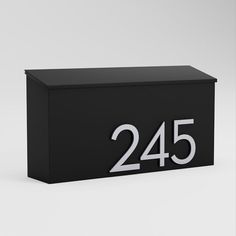 a black box with the number twenty five on it