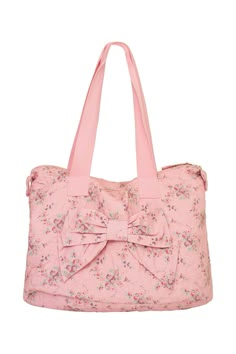 Our Oran Weekender is a LoveShackFancy favorite, reimagined in a floral print. This sizable duffle is quilted and soft with spacious construction, interior pockets and a zipper closure at top. Airport Travel Outfits, Beauty Gift Guide, Cozy Gift, Stocking Stuffer Gifts, Pinterest Closet, Cozy Chic, Kids Sale, Hair Accessories Jewelry, Sweater Sale