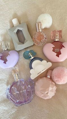 Perfume Sweet, Profumo Victoria Secret, Koleksi Makeup, Koleksi Parfum, Pinterest Girlies, Ariana Perfume, Ariana Grande Perfume, Inspiration Tattoos