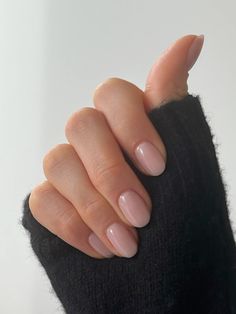 Natural almond nails Natural Nails Oval Shape, Oval Nails Long Acrylic, Simple Manicure For Short Nails Natural, Natural Oval Nails Short, Short Almond Natural Acrylic Nails, Milky Short Almond Nails, Soft Almond Shaped Nails, Petite Almond Nails, Cute Rounded Nails