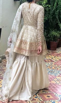 Gharara Designs, How To Dress For A Wedding, Shadi Dresses, Nikkah Dress, Eid Outfits, Pakistani Style