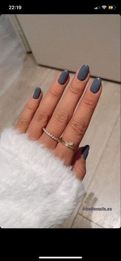 January Nails Solid Color, Grey Nails Gel, Nails For January 2023, Winter 2023 Nail Colors, 1 Color Nails, January Nail Colors, Subtle Nails, Minimal Nails, Casual Nails