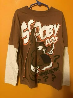 #clothes #scooby #explore #explorepage Scooby Doo Items, Scooby Doo Clothes, Scooby Doo Outfits, Scooby Doo Tshirt, Colorful Outfits Men, Scooby Doo Shirt