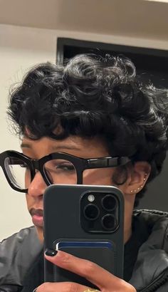 Curly Pixie Cuts Black Women, Pixie Cut Quick Weave, Finger Waves Short Hair, Short Hair Images, Natural Hair Short Cuts, Short Hair Black, Quick Natural Hair Styles, Short Hair Pixie Cuts, Short Sassy Hair