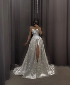 Dedicated to all things silk,satin.......and a little sissy Classy Prom, Dream Outfits, Cute Dress Outfits, Dress Sequin, Dream Dresses, Prom Dress Inspiration, Cute Prom Dresses