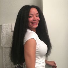 Healthy Black Hair, Long Natural Curly Hair, Head Shaver, Travel Booking, Nappy Hair, Beautiful Natural Hair, Dyed Natural Hair, Beautiful Curly Hair, Natural Hair Beauty