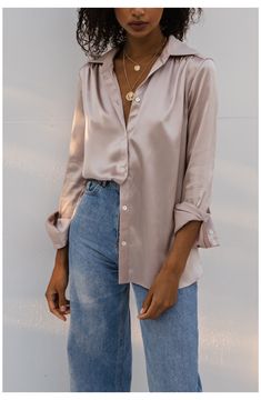 Satin Shirt Outfit Ideas, Silk Top Outfit, Satin Shirt Outfit, Silk Shirt Outfit, Top Outfit Ideas, Styled By, Shirt Outfit Ideas, Tops Outfit, Tan Silk