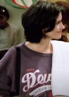 Monica Geller Outfits, Monica Hairstyles, 90s Haircuts, Trendy Bob, Trendy Bob Hairstyles, Really Short Hair, Monica Geller