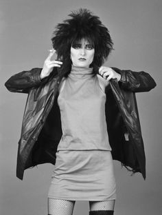 Siouxsie Sioux
Siouxsie and the Banshees
Goth Rock Band Siouxsie And The Banshees, 70s Punk, British Punk, Siouxsie Sioux, Arte Punk, Goth Look, Punk Vintage, Punk Rocker