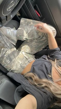 #camo #cargos #revicedenim #outfits #outfitoftheday #ootd #fall Country Outfits Camo, Fall Outfits Camo Pants, How To Style Camo Sweatpants, Camo Fits For Women, Cameo Cargo Pants Outfit, White Hey Dudes Outfit, Light Camo Pants Outfit, Philadelphia Eagles Outfits For Women, White Camo Pants Outfit