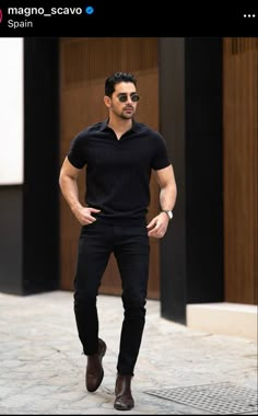 Medical Animation, Outfit Hombre, Fashionable Men, Dress Suits For Men, Outfits Hombre, Cool Outfits For Men, Men Fashion Casual Outfits, Outfit Casual, Dress Suits