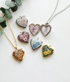 Handmade Pressed Flower Forget Me Not Heart Necklace Stainless Steel Floral Heart Locket With Photo Personalized Gift Mother's Day Gift - Etsy Forget Me Not Heart, Gift Ideas Aesthetic, Gifts For Best Friends, Good Gifts, Heart Photo, Sterling Silver Locket, Silver Locket, Necklace Flower, Photo Necklace