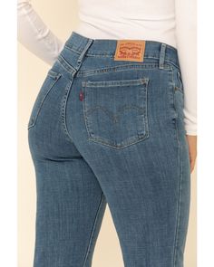 Levi Jeans Women Levi's®, Levi 501 Jeans Women, Shorter Hair, Bootcut Jean, Levi Jeans Women, Levi Jeans 501, Levis Women, Washed Denim, Levis 501