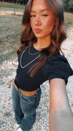 Stockshow Outfits, Punchy Outfits, Nfr Outfits, Casual Country Outfits, Southern Outfits, Country Style Outfits, Western Wear Outfits, Cute Country Outfits, Everyday Casual Outfits