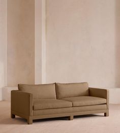 Nyc Apartment Design, Four Seater Sofa, Laidback Aesthetic, Classic Sofa Designs, Living Room Interiors, Sofa Linen, Orange Sofa, Soho Home, Pink Sofa