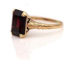 Gemstone : Natural Garnet. Embrace the enchanting allure of Garnet with this exquisite ring. Setting : 925 Sterling Silver / Gold Plated. Key Features. Classy Gold Ring, Colorful Stone Jewelry, Gold Garnet Jewelry, Gemstones For Rings, Small Vintage Engagement Ring, Ruby Wedding Rings Vintage, $10000 Engagement Ring, Simple Elegant Engagement Ring, Silver Garnet Engagement Ring