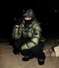 Dex Durant in the Olive C.P. Company Puffer Jacket Crazy Fits, Puffer Jacket Outfits, Bubble Jacket Men, Uk Streetwear, Fits Inspiration, Accessory Inspo, Mens Puffer Jacket, Men's Robes