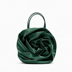 Nwt. Never Worn. Brand New Condition. Flower Shaped Bag In Pleated Satin Effect Fabric. Handle And Adjustable And Removable Crossbody Shoulder Strap. Magnetic Closure. Please Review Pictures. Color: Green Height Length Width: 9.1 X 9.1 4.7 Inches (23 23 X 12 Cm) Outer Shell 97% Polyester 3% Elastane Lining 100% Polyester Flower Handbag, Floral Handbags, Zara Bags, Fashion Decoration, Satin Bags, Flower Bag, Satin Flowers, Mini Tote Bag, Fabric Bags