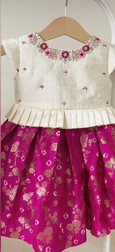 Baby Lehenga Blouse Designs, Baby Girl Blouse Designs, Baby Langa Blouse Designs, Baby Girl Langa Blouse Designs, Baby Girl Pattu Langa Designs, Langa Designs, Traditional Baby Dresses, Pattu Lehenga, Baby Lehenga